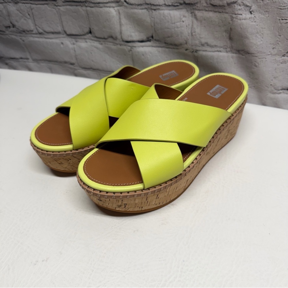 Fitflop Eloise leather Neon Lime Crisscross Platform Slide Sandals size 6 nwot